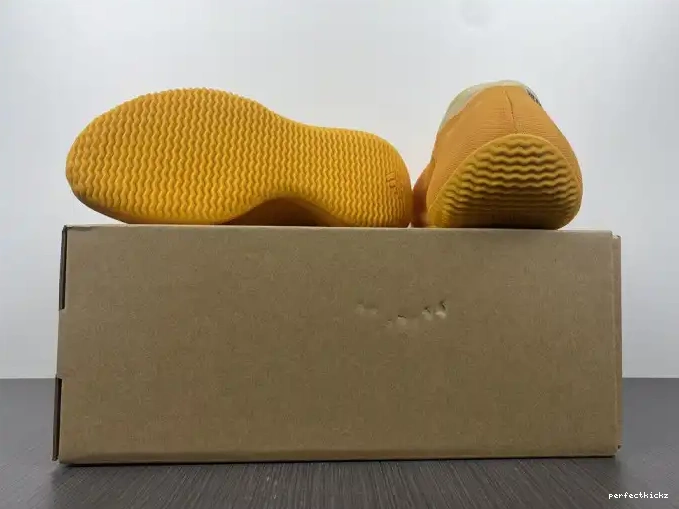 Adidas GW5353 RNR Sulfur Yeezy Knit 0622